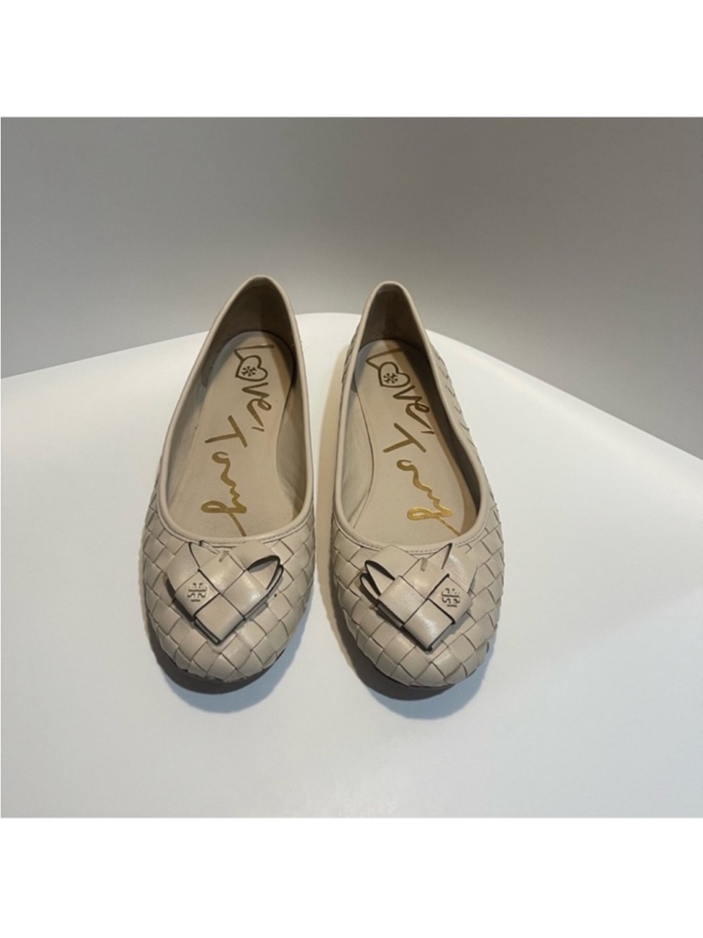 Tory Burch Love Tory Beige Woven Ballet flats 8.5